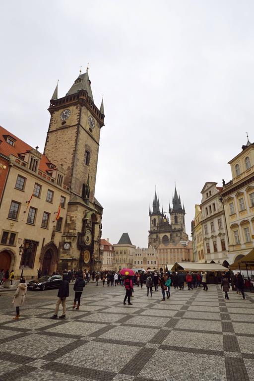 Cozy Flat By The Astronomical Clock Appartement Praag Buitenkant foto