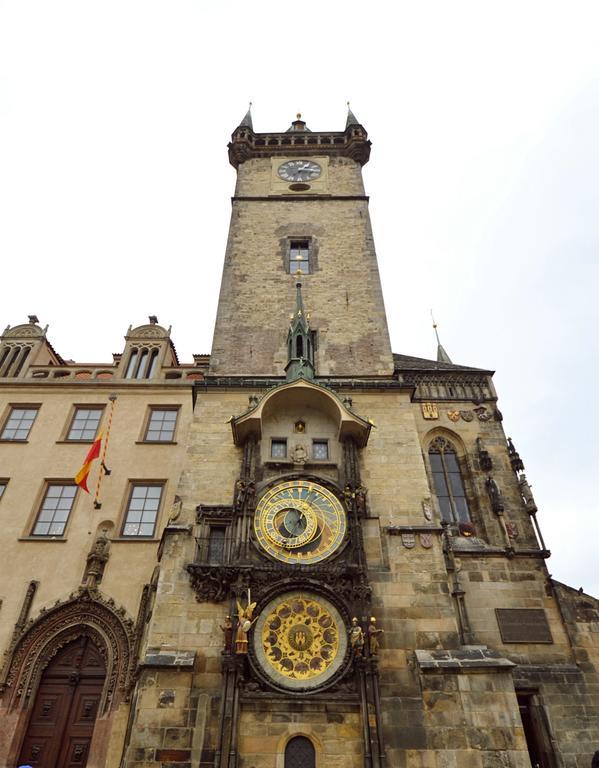 Cozy Flat By The Astronomical Clock Appartement Praag Buitenkant foto