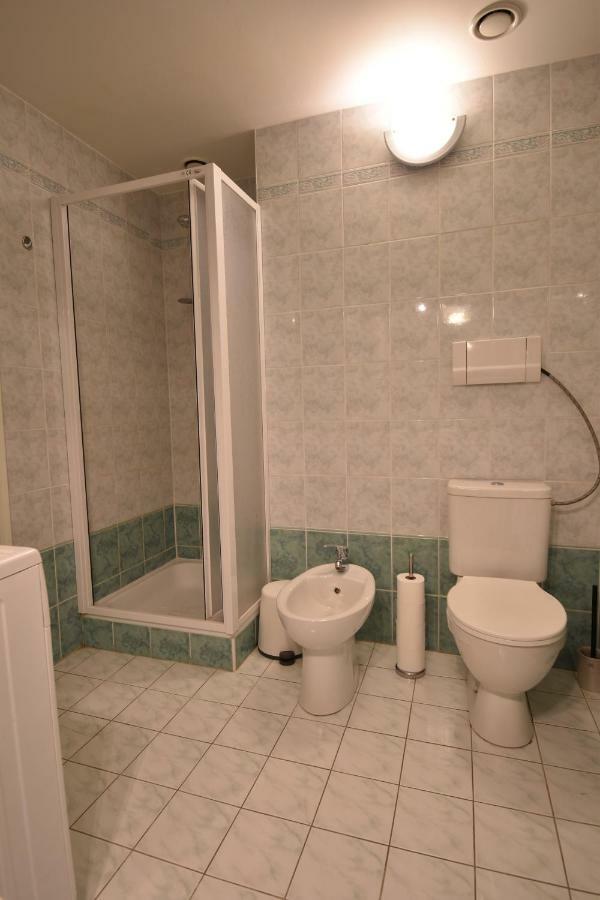 Cozy Flat By The Astronomical Clock Appartement Praag Buitenkant foto